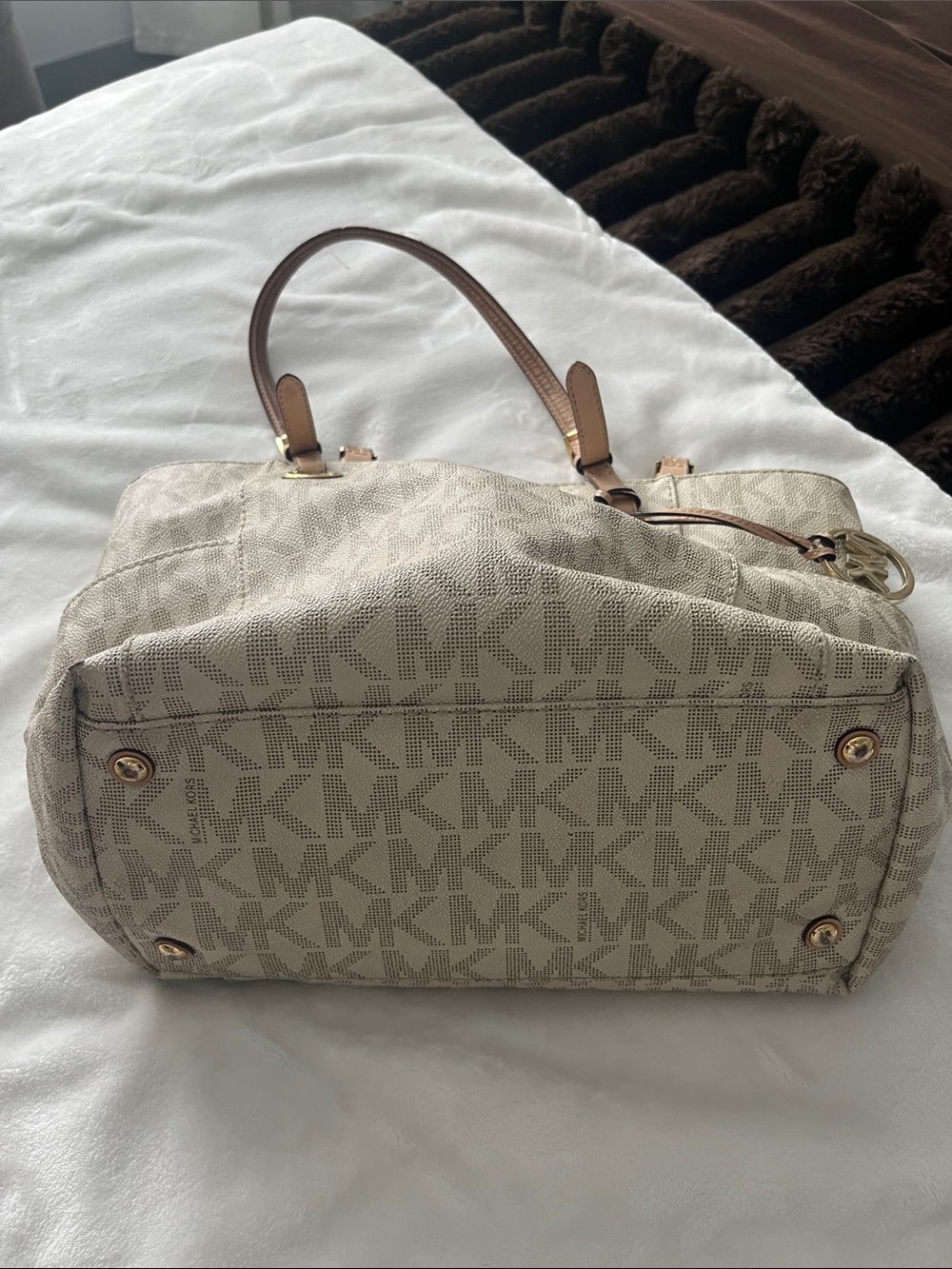 Michael Kors Beige/Tan MK Logo Tote, Crossbody & Wallet Set - Picture 14 of 15